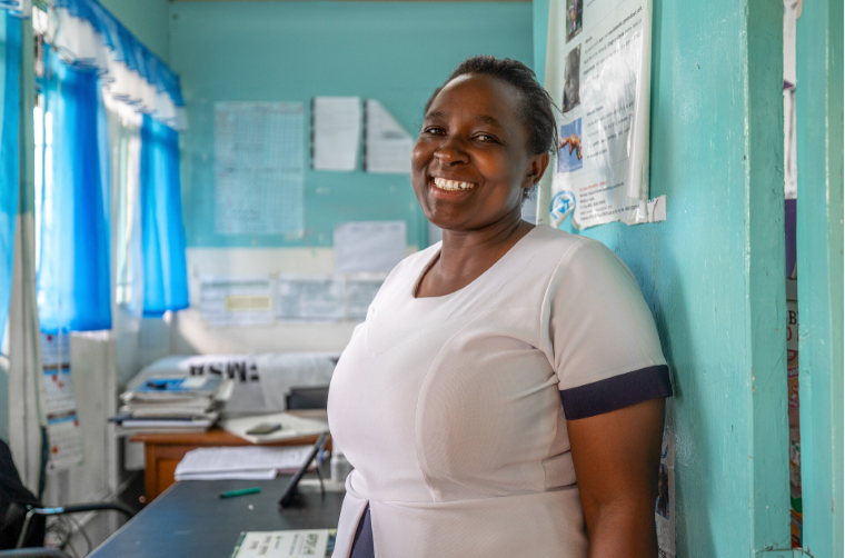 How nurses in Kenya, Nigeria and Mali fight against odds to save lives